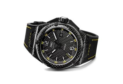 IWC SCHAFFHAUSEN تطرح مجموعة Ingenieur